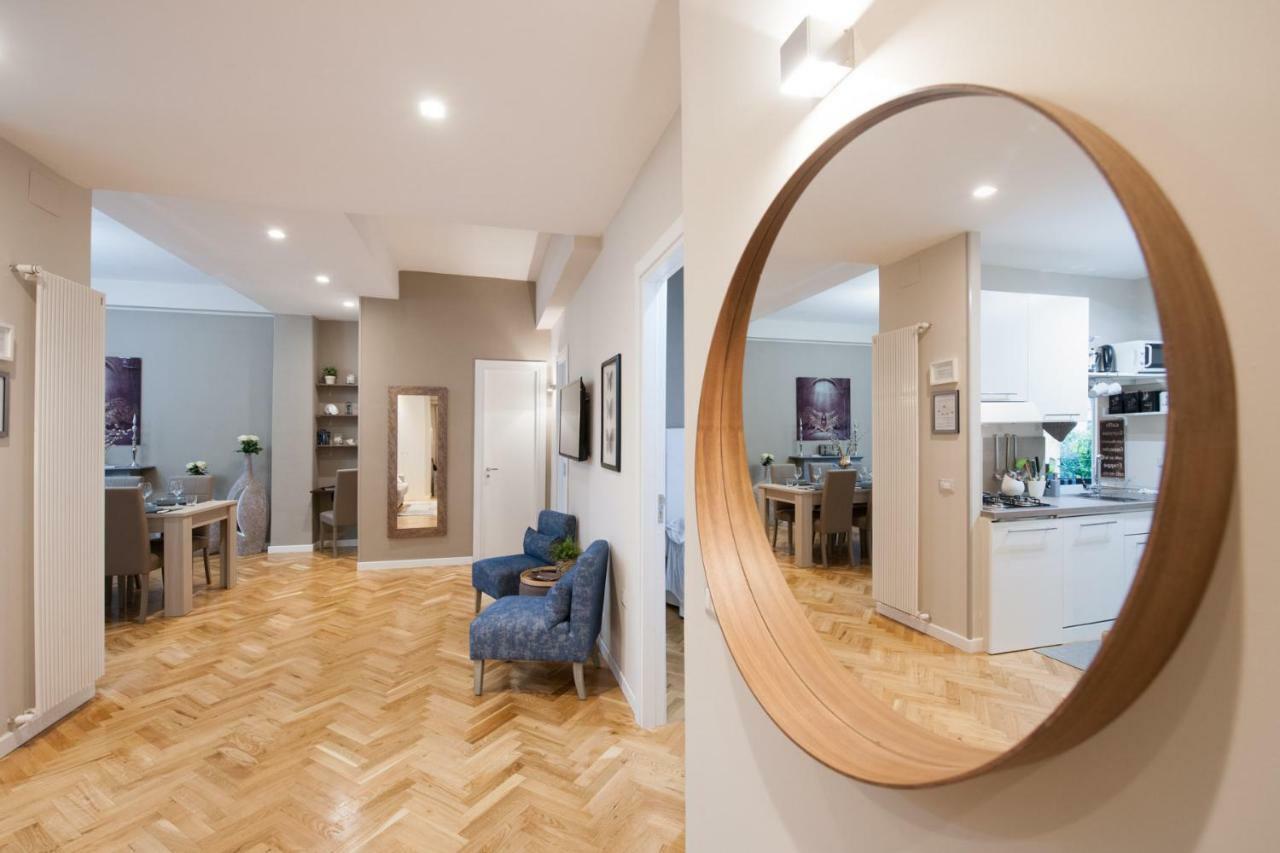 Grandapartments Via Merliani Napoli Eksteriør billede